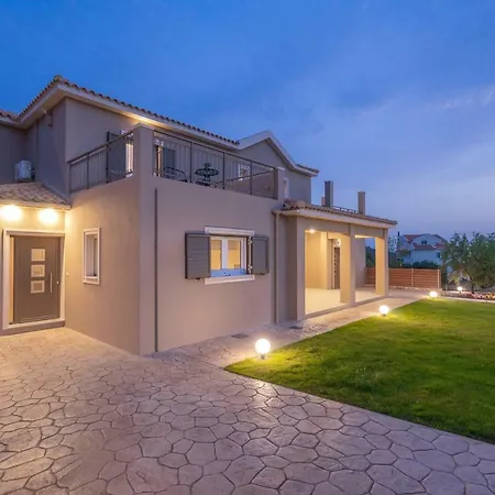 Rose Maisonette * Ραζάτα