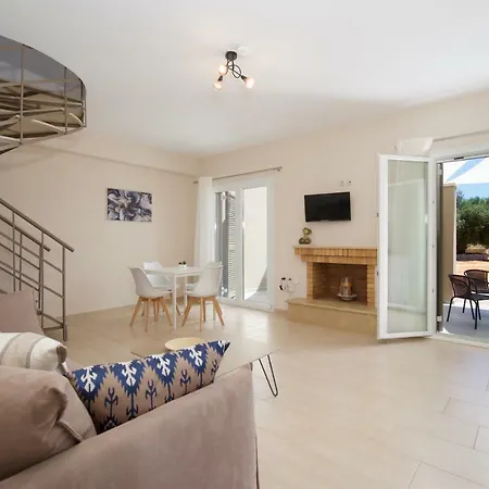 Rose Maisonette Apartment *